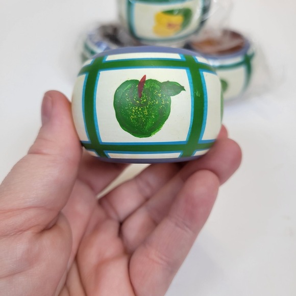 Wood Napkin Holder Set Of 4 Hand-Painted Rings Granny Apple Park Imports NEW - Picture 4 of 8